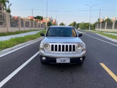 11年Jeep自由客
